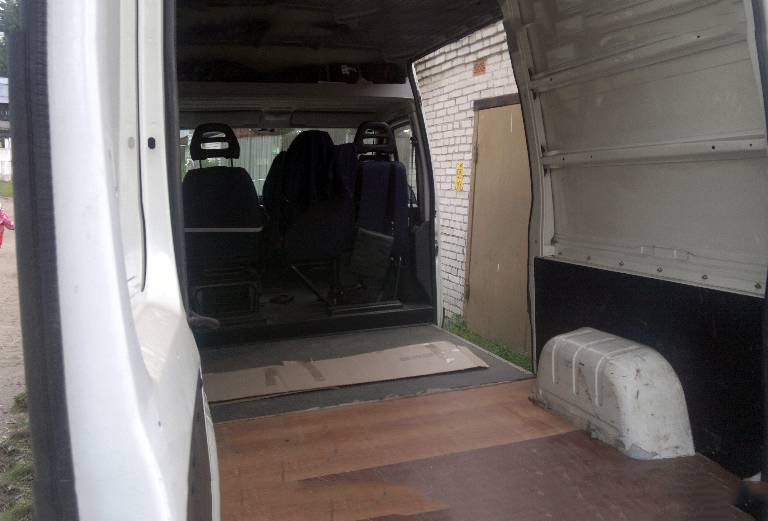 Автогрузоперевозки сендвич панелей 6 метров 130 штук из Саратов в Димитровград